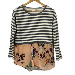 Postage 3/4 sleeve top blouse mixed media stripe floral size XS